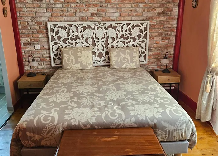 Hotes Du Pont Lafont Saint-Denis-lès-Martel